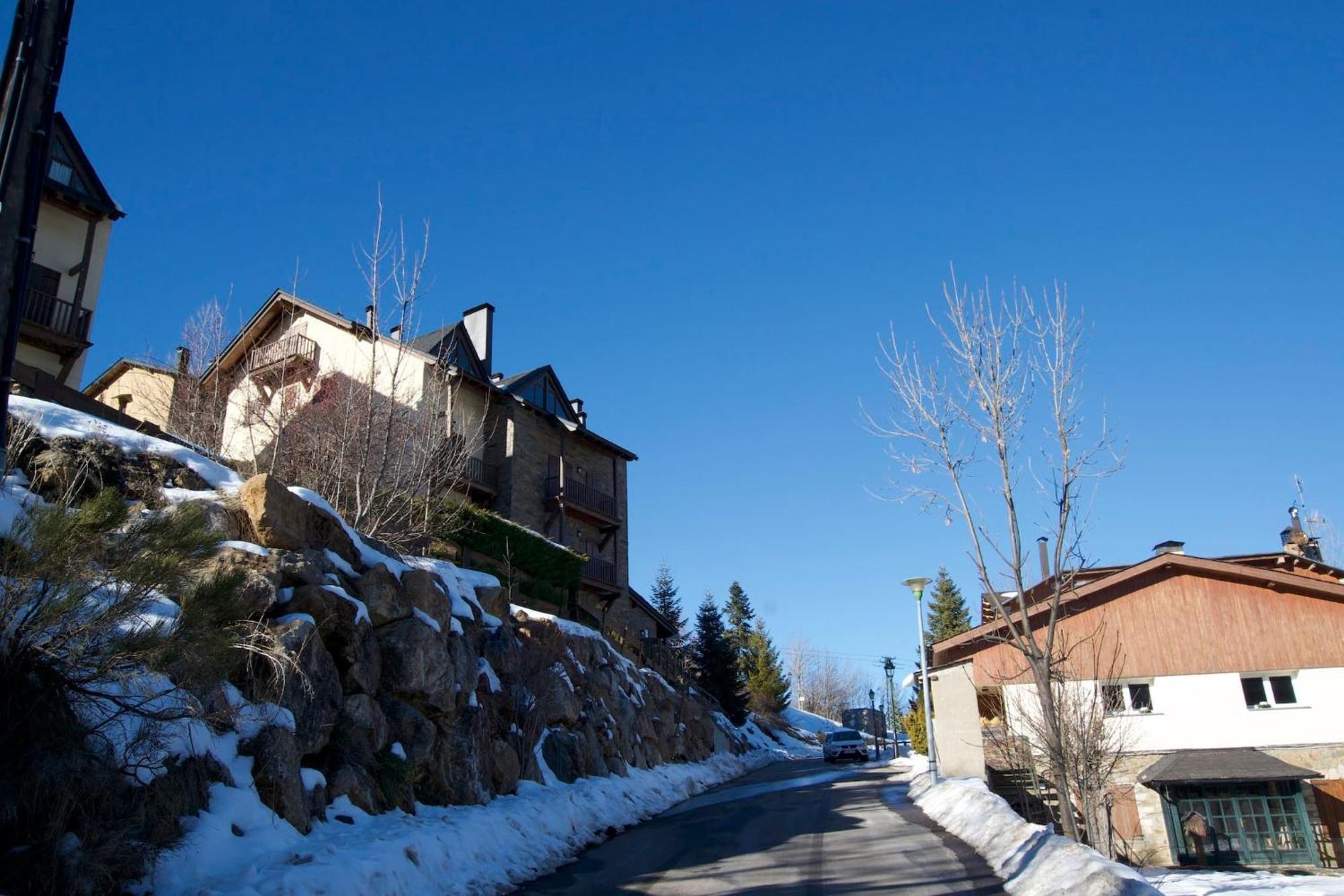 Apartament Font Dels Recons La Molina  Ngoại thất bức ảnh