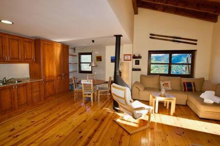 Apartament Font Dels Recons La Molina  Ngoại thất bức ảnh